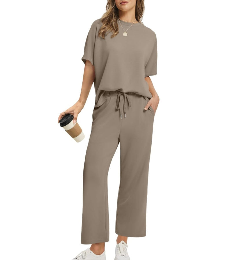 B&M™ | Completo due pezzi dalla silhouette moderna